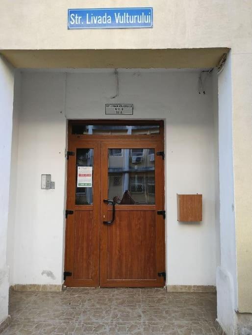 Apartament Spatios In Брашов Экстерьер фото